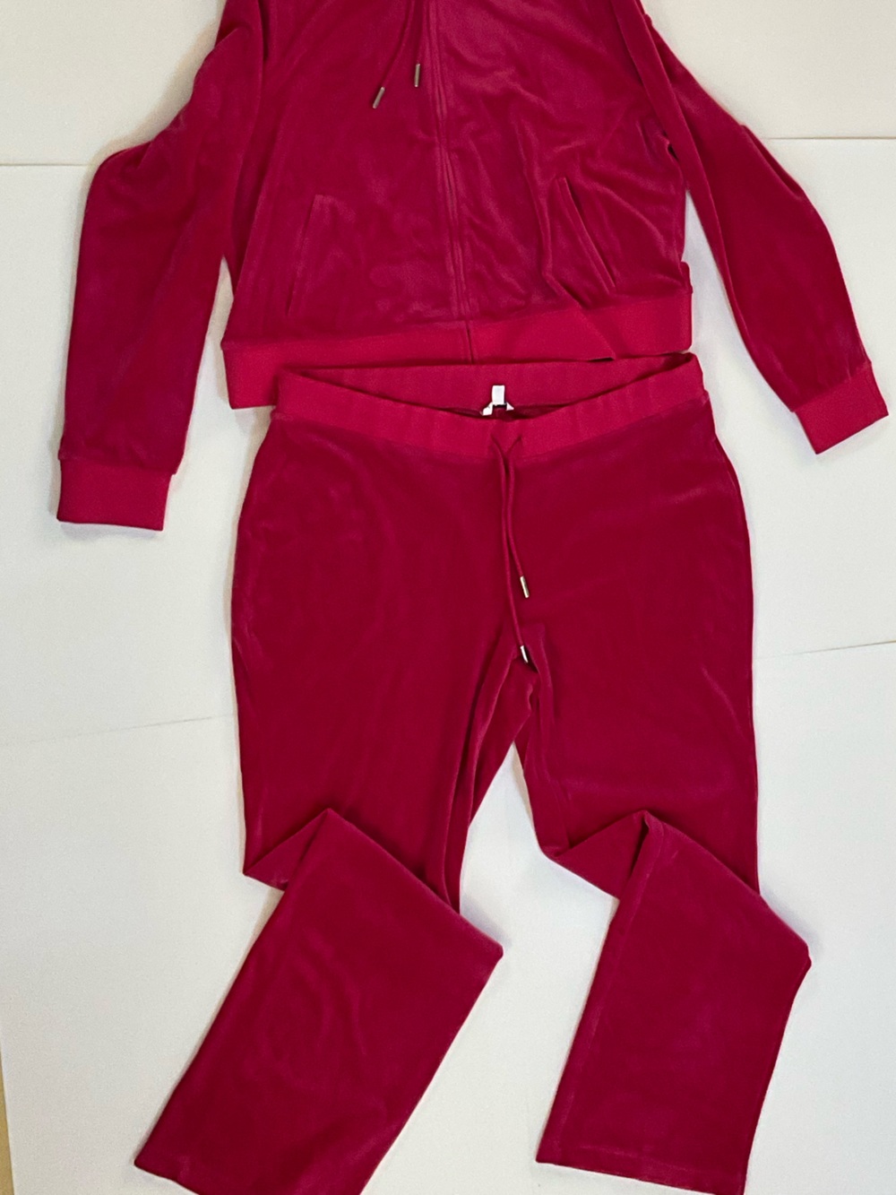 Juicy Couture Pink Velour Tracksuit Set - Rhinestone Gothic Back Logo - Size 1X - Picture 4 of 16